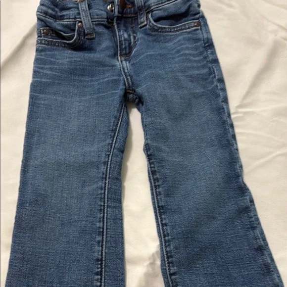 Wrangler Blue Jeans Classic Straight-Leg Fit - Picture 4 of 5